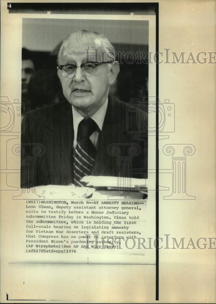 Load image into Gallery viewer, 1974 Press Photo Leon Ulman, Deputy Assistant Attorney General, Testifies
