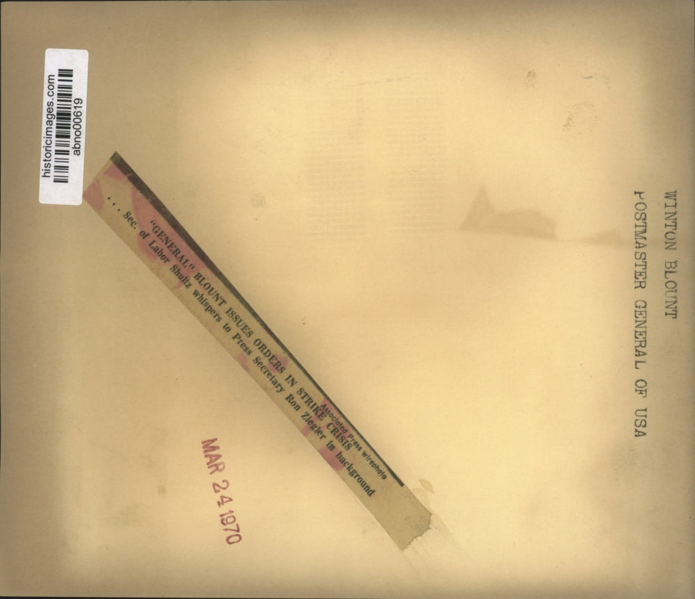 1970 Press Photo Postmaster General Winton Blount issues orders in strike crisis