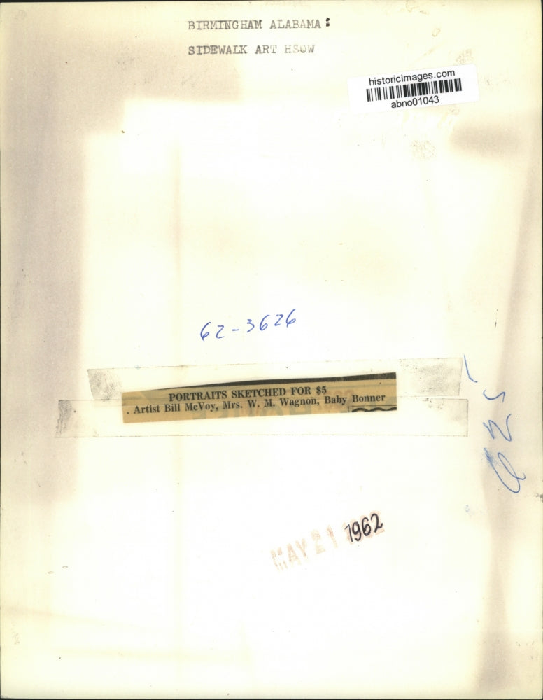 1962 Press Photo Bill McVoy sketches portrait at Birmingham Sidewalk Art Show