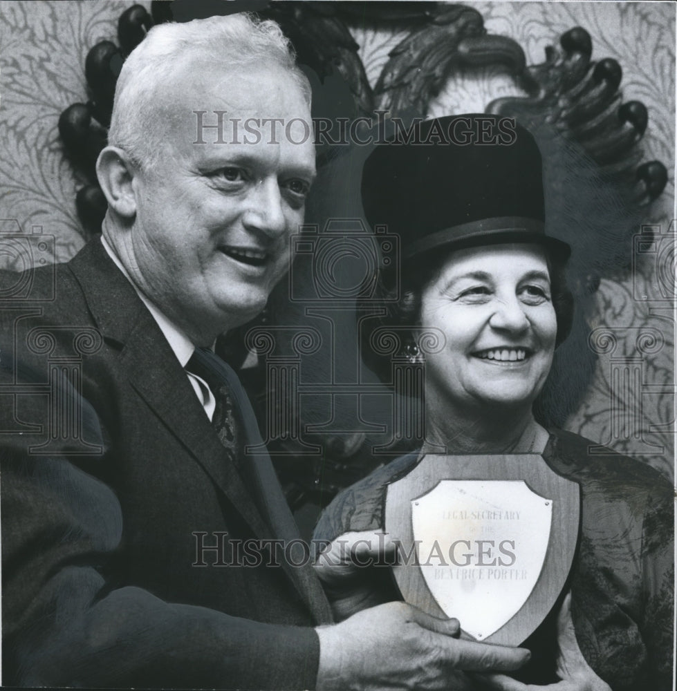 1966 Press Photo Legal Secretary awarded, Douglas Corretti, Mrs. Beatrice Porter