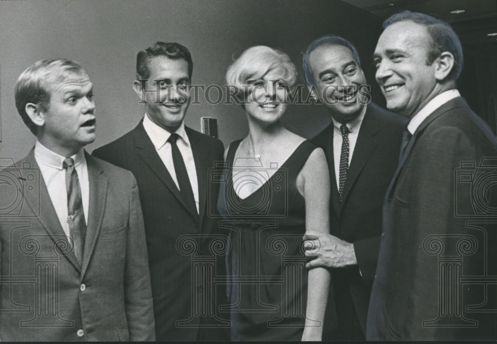 1966 Press Photo Group Prepares for Fall Fashion Show- Historic Images