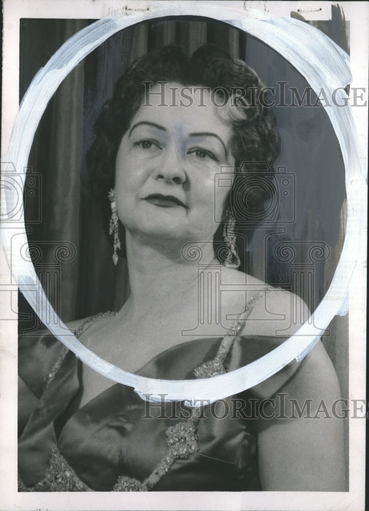 1954 Press Photo Mrs. Morris Bush, Birmingham, Alabama- Historic Images