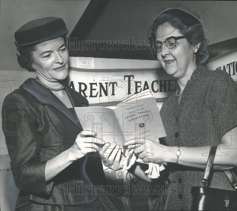Load image into Gallery viewer, 1957 Press Photo Presidents of Parent Teacher Associations in Jefferson County
