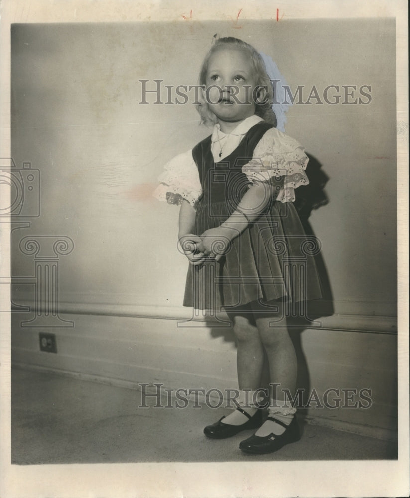 1964 Press Photo Lee Wallace, Daughter of Governor- Historic Images