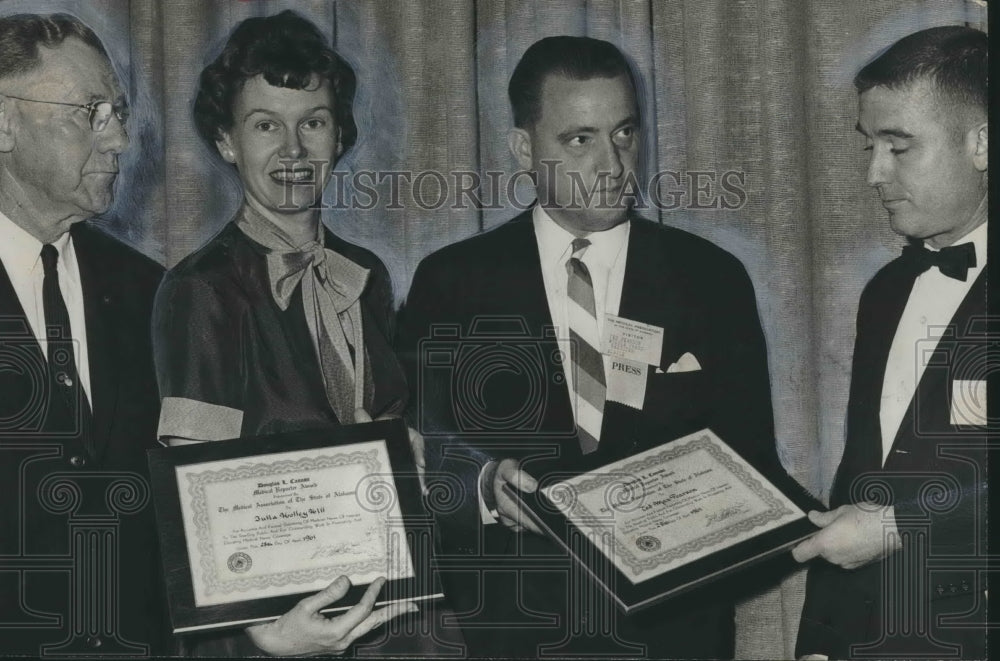 1961 Press Photo Reporters Receive Medical Awards- Historic Images