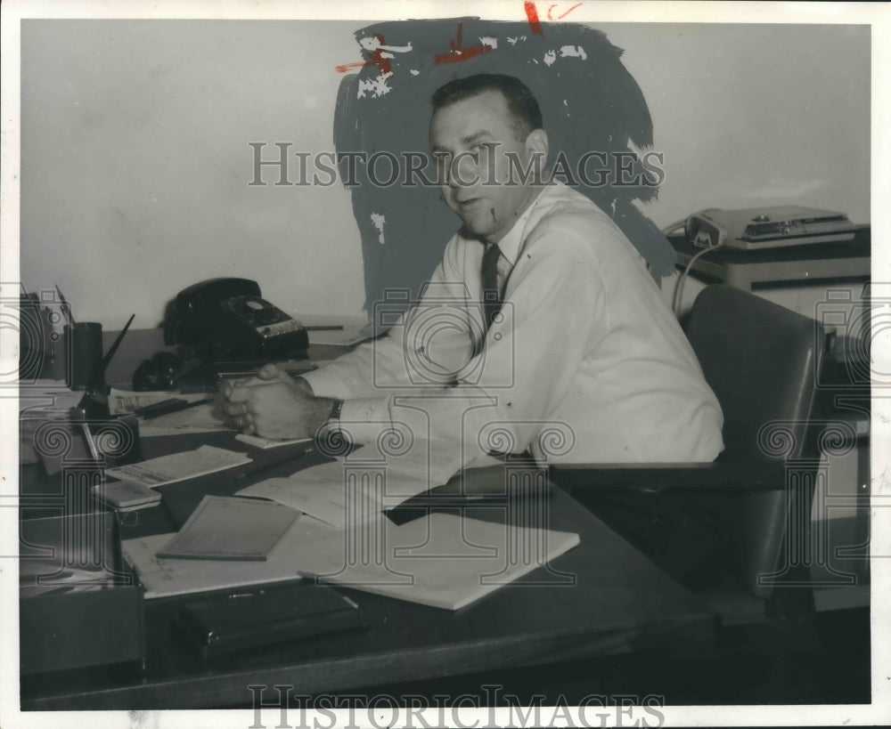 1967 Press Photo Dr. John McKee, Director, Draper Prison's Experimental Project