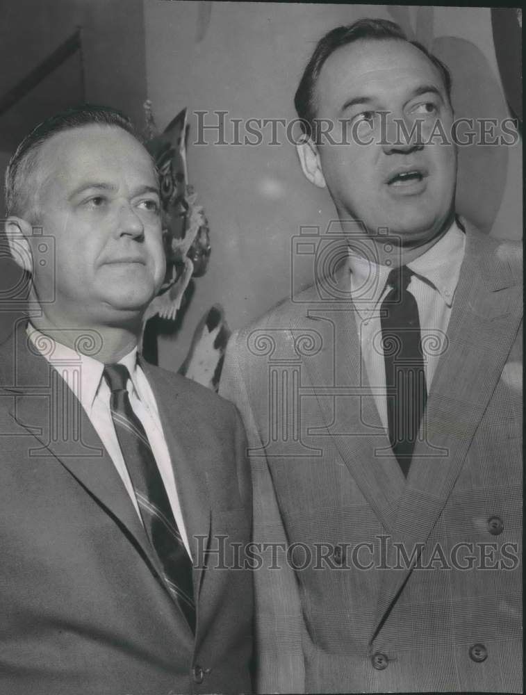 1966 Press Photo Emmett O&#39;Neal with Other at Florida, Alabama Football game - Historic Images