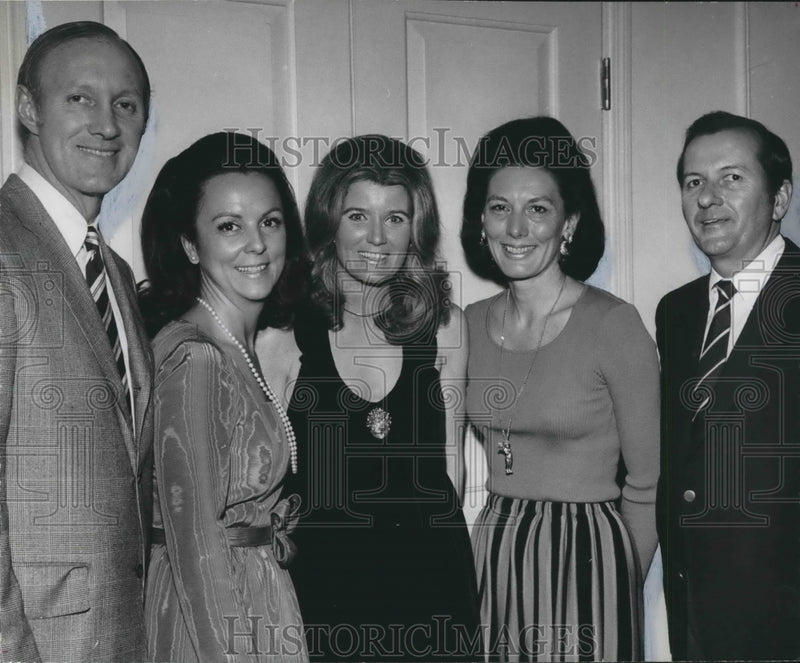 Load image into Gallery viewer, 1973 Press Photo Mr. and Mrs. Al Naughton, Mr., Mrs. James Cox, Other at Event
