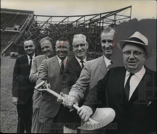 1964 Press Photo Members of Birmingham Park and Recreation Board Break Ground- Historic Images