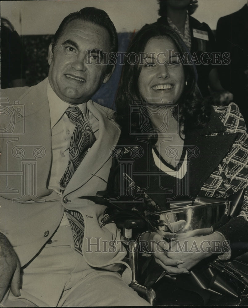 1973 Press Photo Auburn Homecoming Queen Libby Ann Lively & Governor Wallace