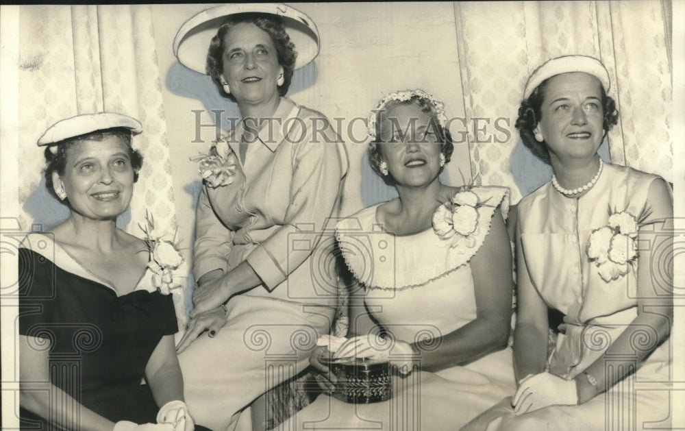 1956 Press Photo New Members of The Linly Heflin Unit Welcomed at Luncheon- Historic Images