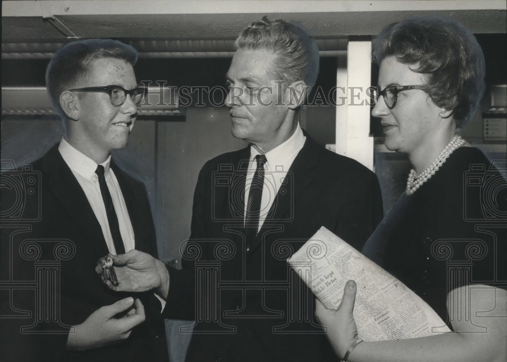 1965 Press Photo Harry Pendle &amp; two other men, Birgmingham News- Historic Images