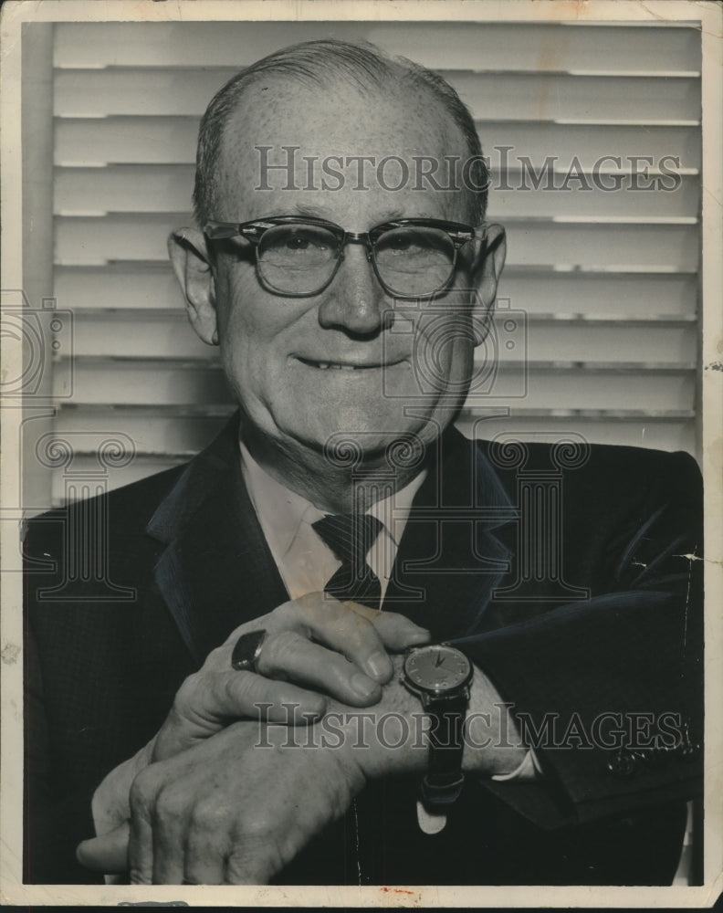 1960 Press Photo Hugh W. Sparrow, newswriter - abno11286 - Historic Images