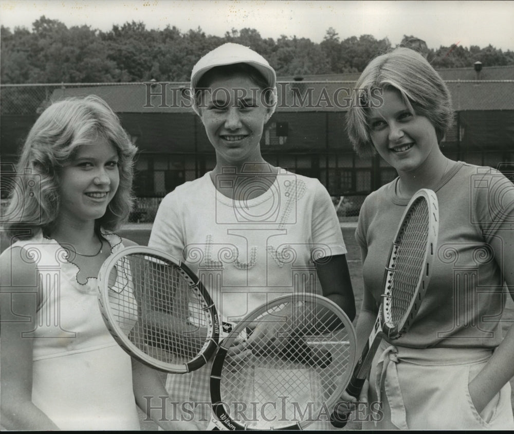 1977 Press Photo Alabama-Birmingham-Local girl tennis threesome to compete. - Historic Images