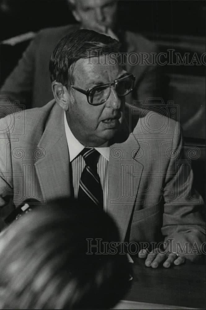 1984 Press Photo Alabama-Birmingham Horse Racing consultant interview Bob Benoit - Historic Images