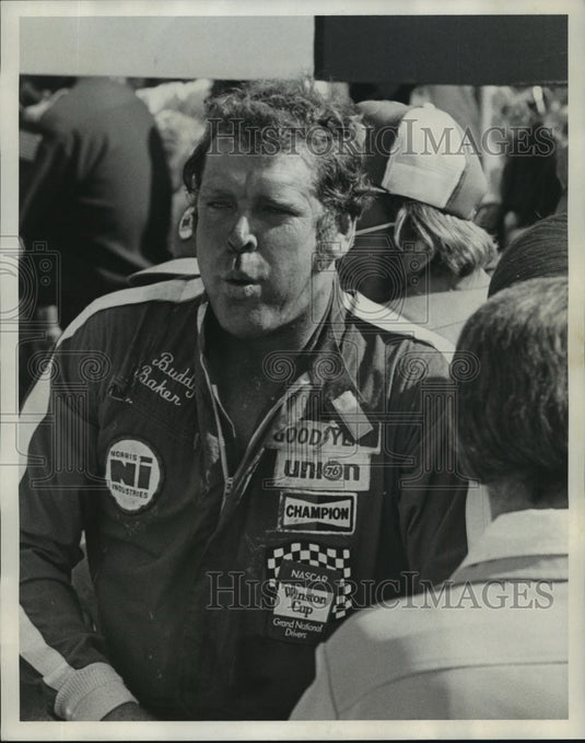 1976 Press Photo Race car driver Buddy Baker - abns01207 - Historic Images