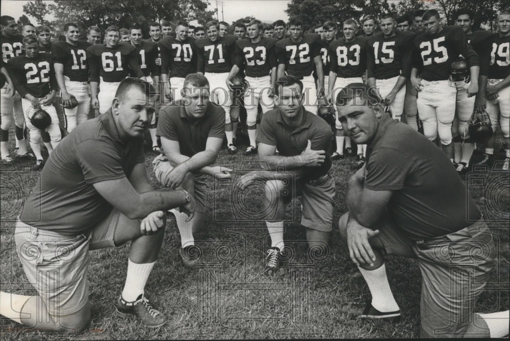 1966 Press Photo Jacksonville State Alabama Gamecocks Football Team Andes - Historic Images