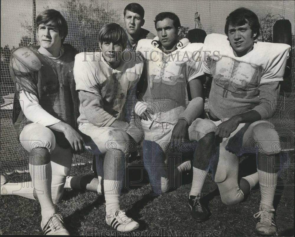 1971 Press Photo Alabama-West End football coach and Lions get set for Berry. - Historic Images