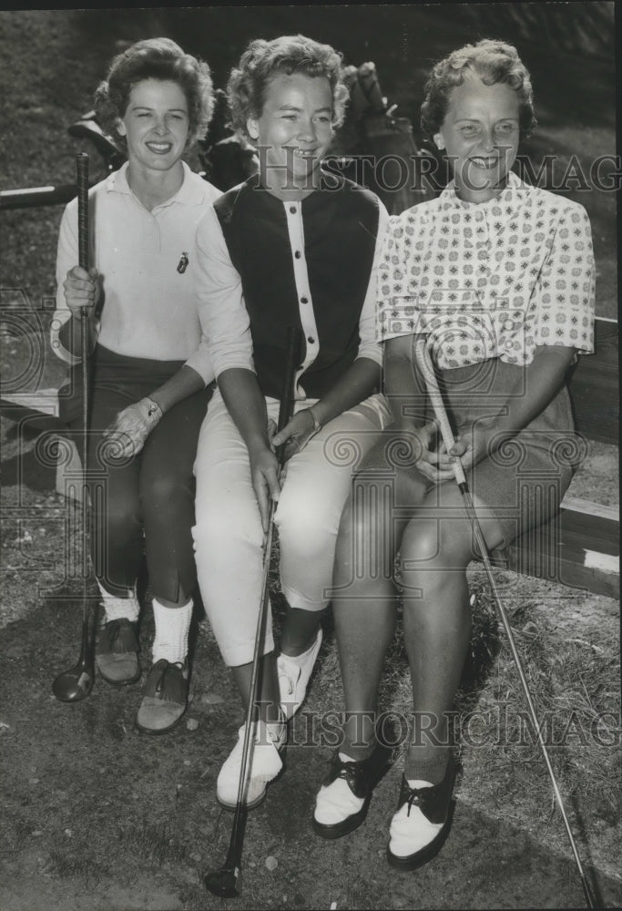 1962 Press Photo Alabama-Lady Golfers-Ashley wins top Woodward honors. - Historic Images