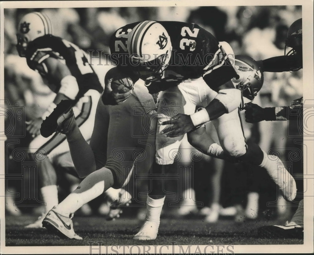 1987 Press Photo Auburn&#39;s Stacy Danley Runs With Football Against Florida State - Historic Images