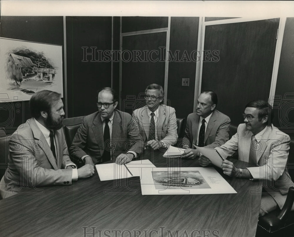 1983 Press Photo Horse Race Track Group Ludwig, White, Pizitz, Smyer And Barnett - Historic Images