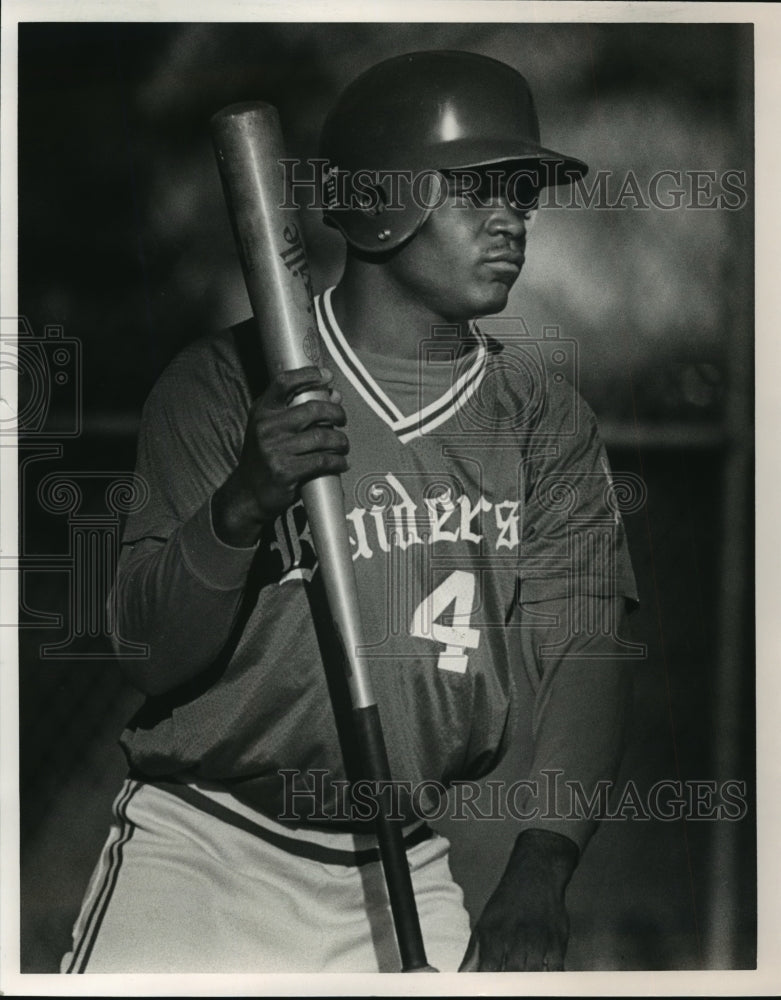 1985 Press Photo Phillips High School Shortstop Donald Jackson With Baseball Bat - Historic Images