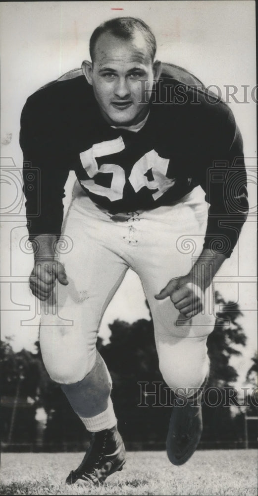 1960 Press Photo Football Player Jack Rutledge Posing For Publicity Picture - Historic Images