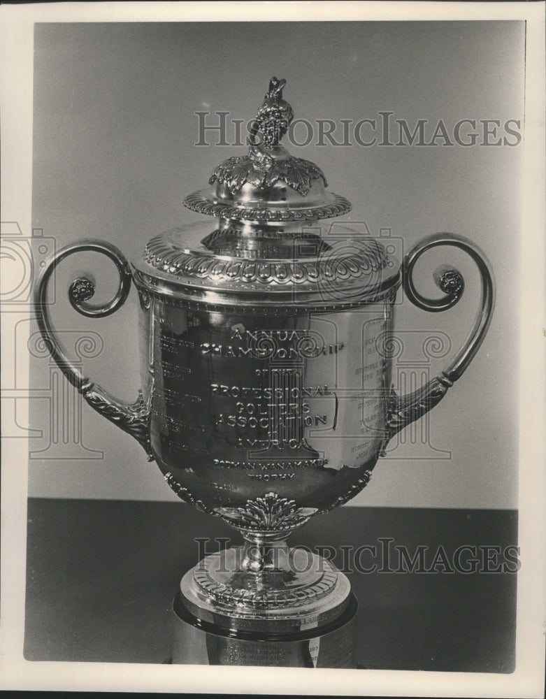 1984 Press Photo Professional Golfers Association Tournament Championship Trophy - Historic Images