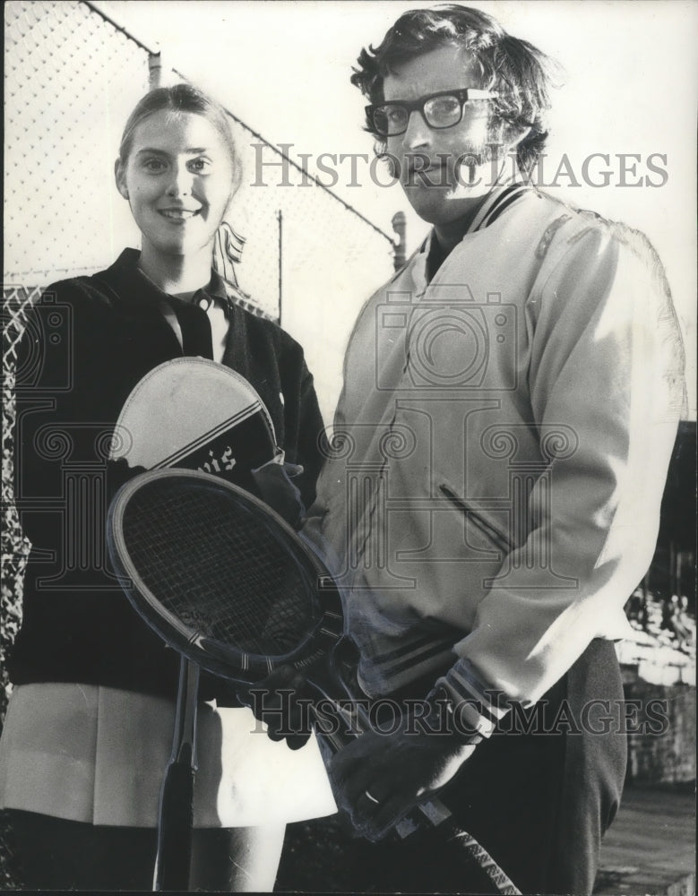 1971 Press Photo Jefferson County Tennis Winners Ann Price And Hugh Thomson - Historic Images