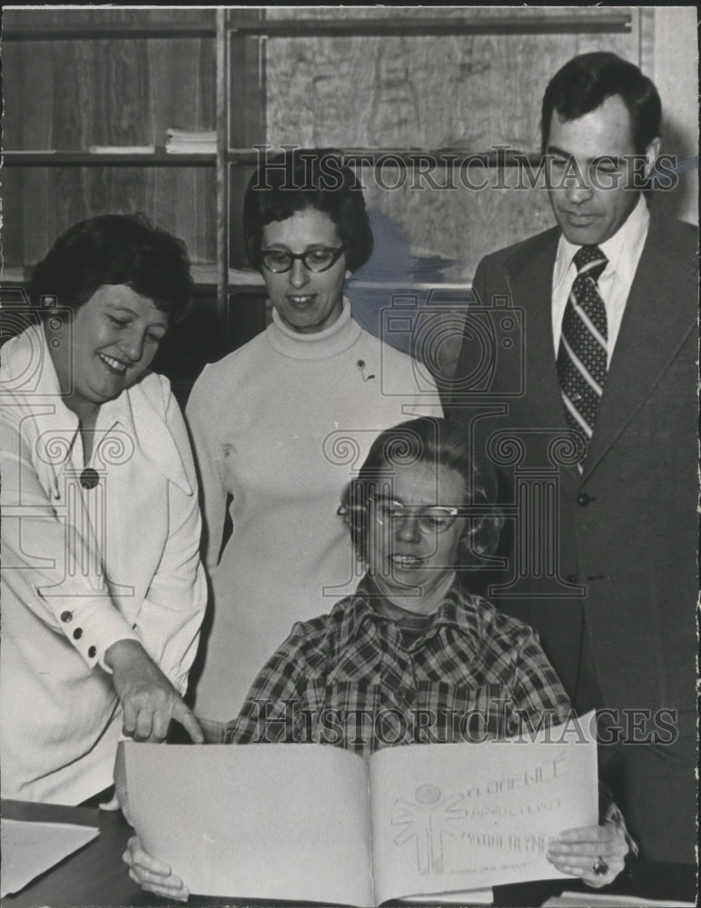 1974 Press Photo Florence Special Olympic Planners Matthews, Glover And Smiths - Historic Images