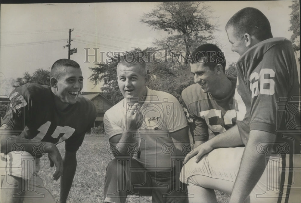 1963 Press Photo Phillips High School Football Braxton Nail With Captains - Historic Images