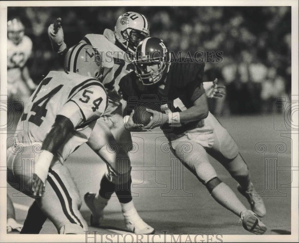 1986 Press Photo Alabama's Mike Shula, Louisiana State's Eric Hill In Football- Historic Images