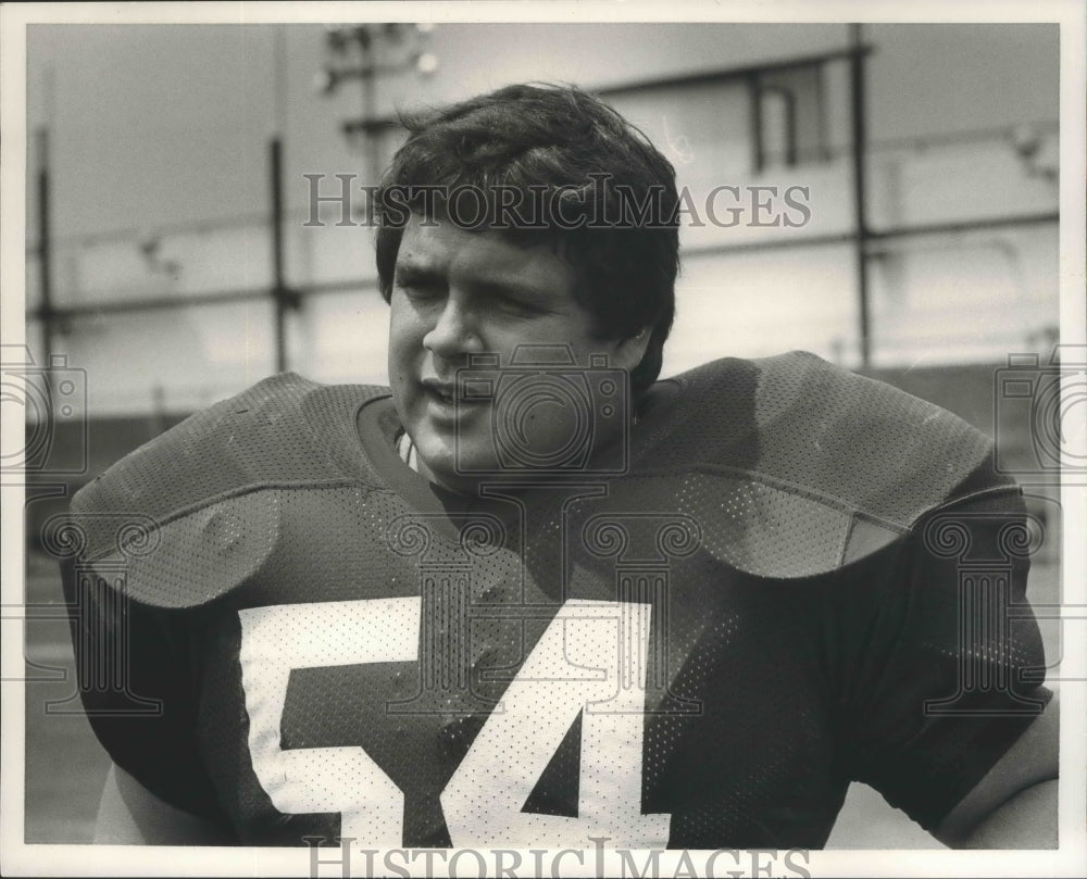 1986 Press Photo University Of Alabama Football Player Wes Neighbors At Practice - Historic Images