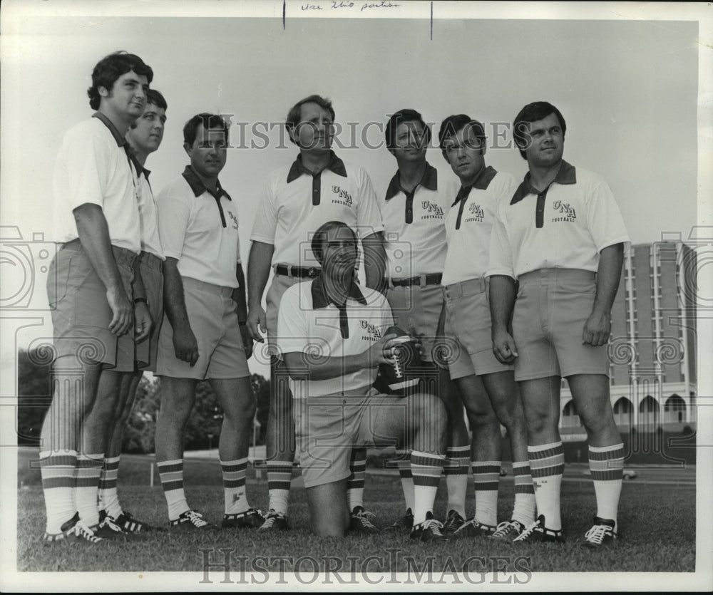 1975 Press Photo Mickey Andrews, Football Coach with 1974 Lion Coaching Staff - Historic Images