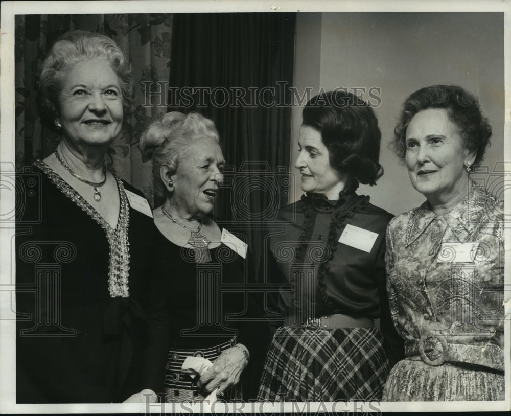 1973 Press Photo Women's Committee of the Alabama Sports Hall of Fame