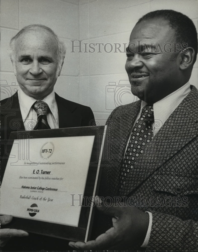 1972 Press Photo Eldridge Turner, Lawson State, named Coach of the Year, Alabama - Historic Images