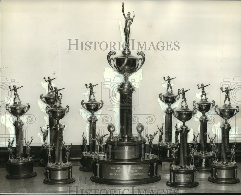 1954 Press Photo Big State Championship Football Trophy for High Schools - Historic Images