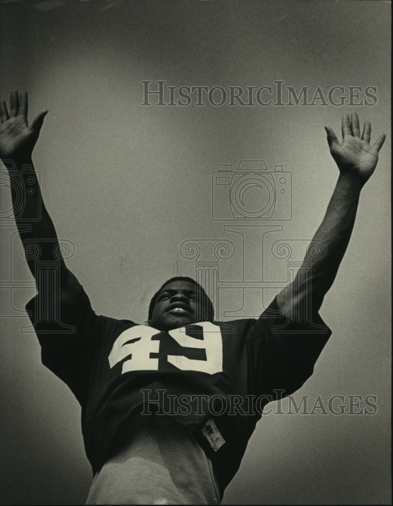 1983 Press Photo James Nottingham, football, &quot;Player of the Week&quot;, Alabama - Historic Images