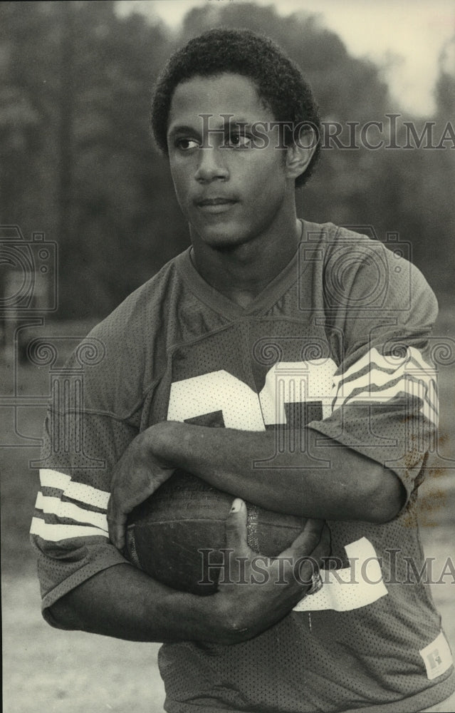 1983 Press Photo Oak Grove Football Player Kevin Jackson - abns08014 - Historic Images