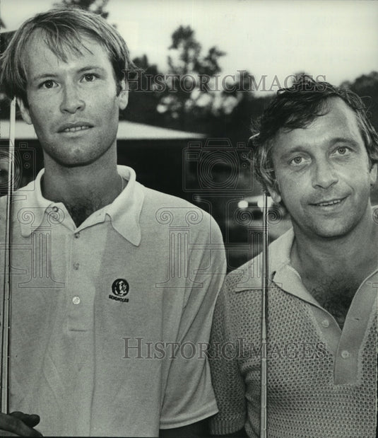1977 Press Photo Bob Wise and Rich Jeffers at Green Valley golf championship - Historic Images