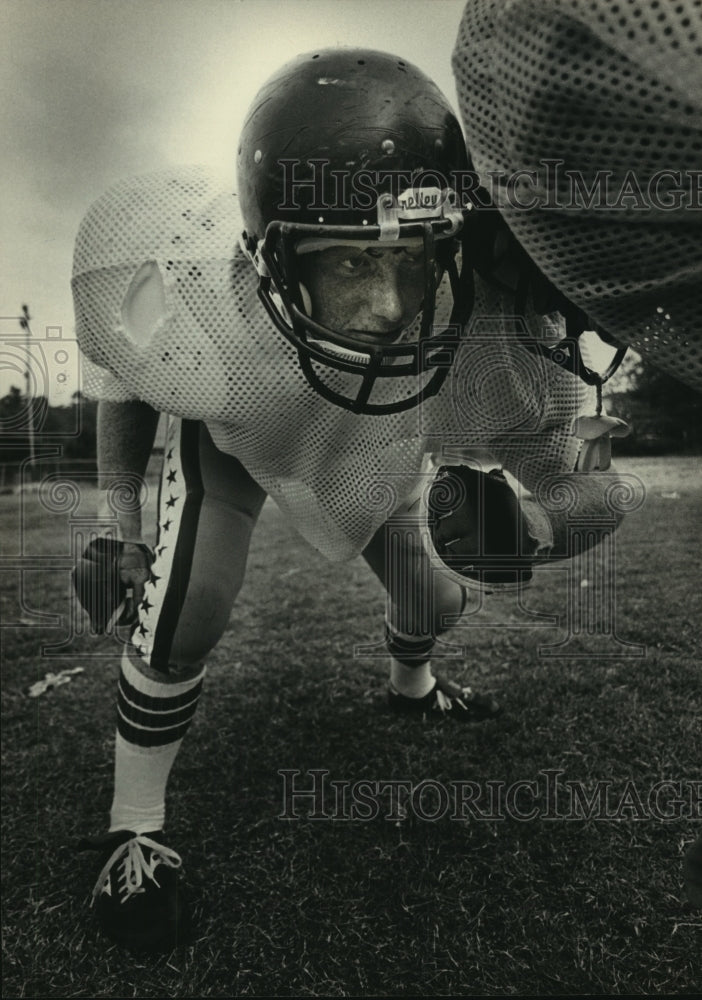 1982 Press Photo Shades Valley Football Player Carey Crowder - abns08138 - Historic Images