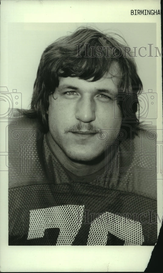 Press Photo Birmingham Vulcans Football Player Bob Wolfe, Sports - abns08212 - Historic Images