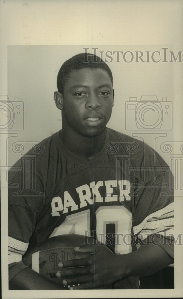 1985 Press Photo Parker Football Player Robert Jones, High School Sports- Historic Images