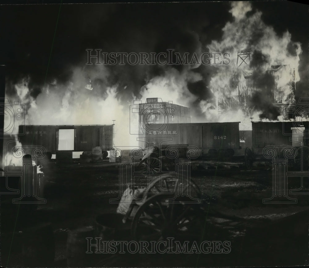 1961 Press Photo Burning of Atlanta Scene From Movie &quot;Gone With The Wind&quot;- Historic Images