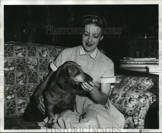 1958 Press Photo Wife of Football Coach Paul Bryant- Historic Images