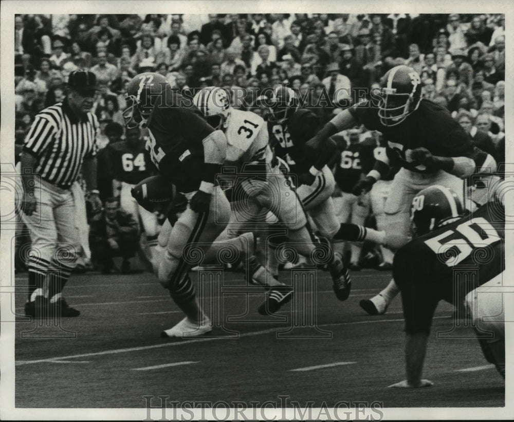 1976 Press Photo University of Alabama Football vs. Louisiana State University - Historic Images