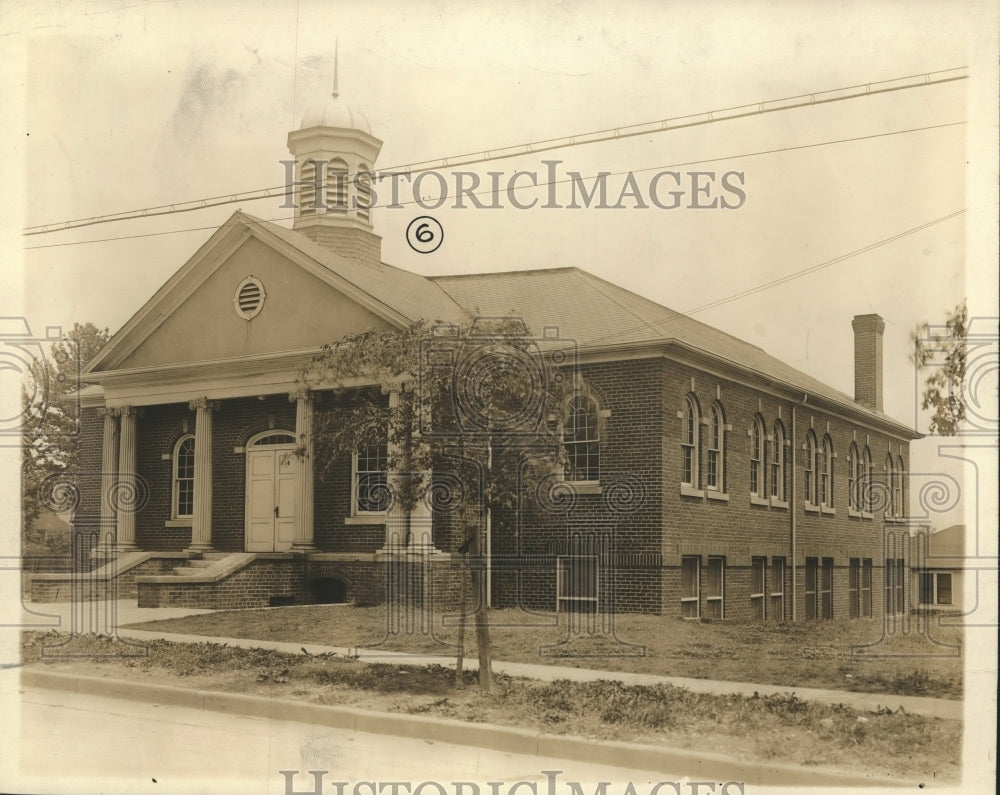 Press Photo Alabama-Birmingham Acipco Methodist Church exterior. - abnx01526