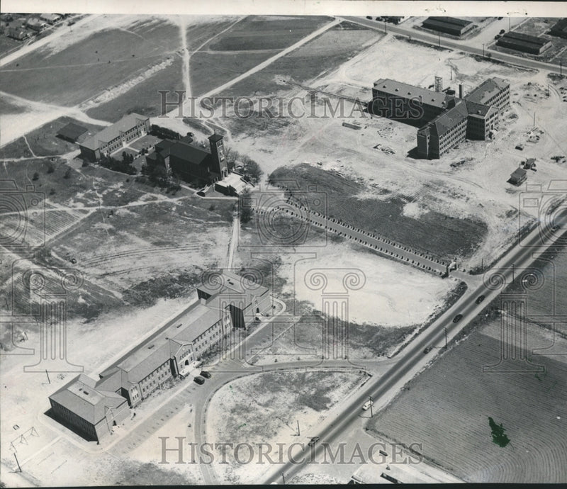 Load image into Gallery viewer, 1951 Press Photo Alabama-Montgomery-City of St. Jude, a city within a city.
