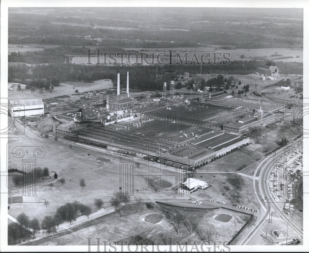 1964 Press Photo Alabama-Aerial view of Gadsden's Goodyear plant - abnx02059 - Historic Images