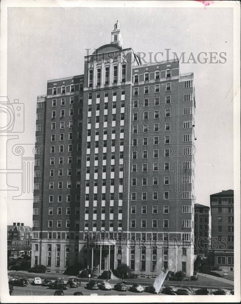 1962 Press Photo Alabama-Birmingham&#39;s University Hospital exterior. - abnx02818